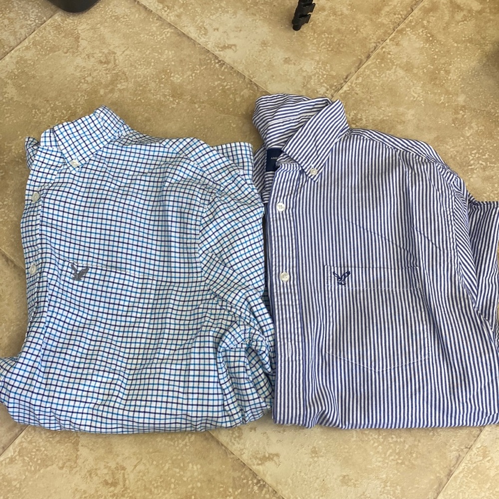 2 American Eagle Men’s Button Up Dress Shirts